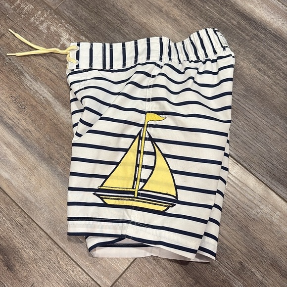 Janie and Jack striped sailboat swim shorts 2t - Picture 2 of 6